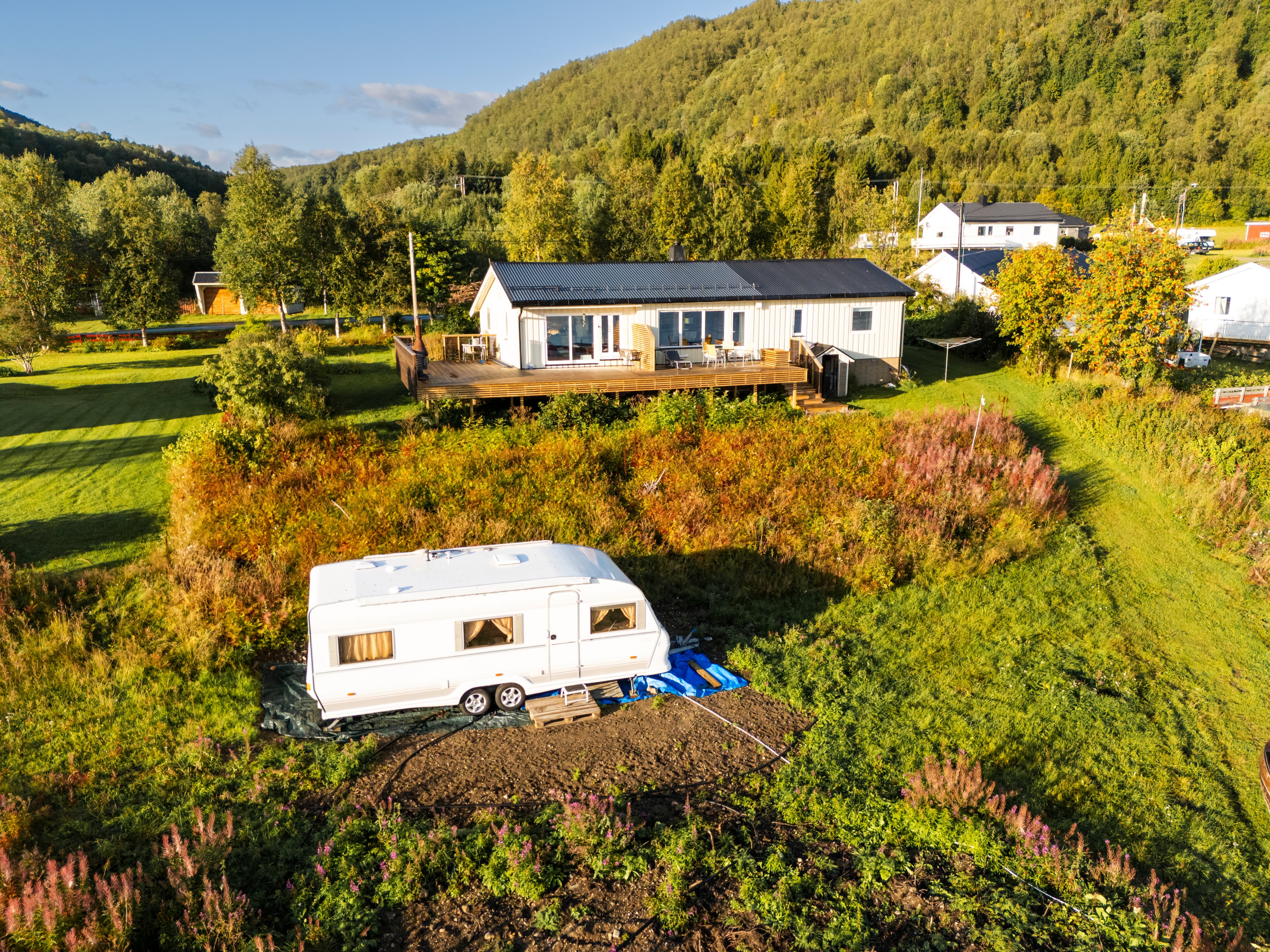 Jøvika Lodge exterior 4